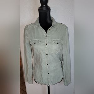 American Eagle boyfriend fit button down shirt